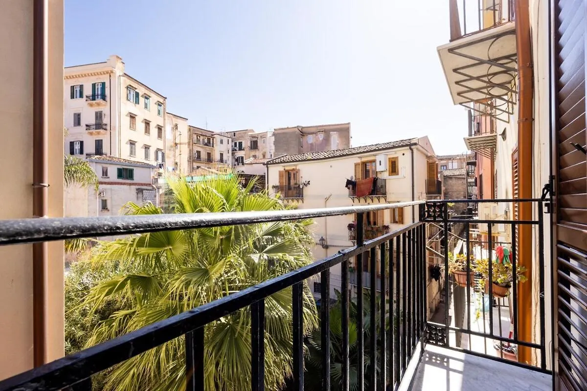 Lampionelli 12 Apartment Palermo Olaszország